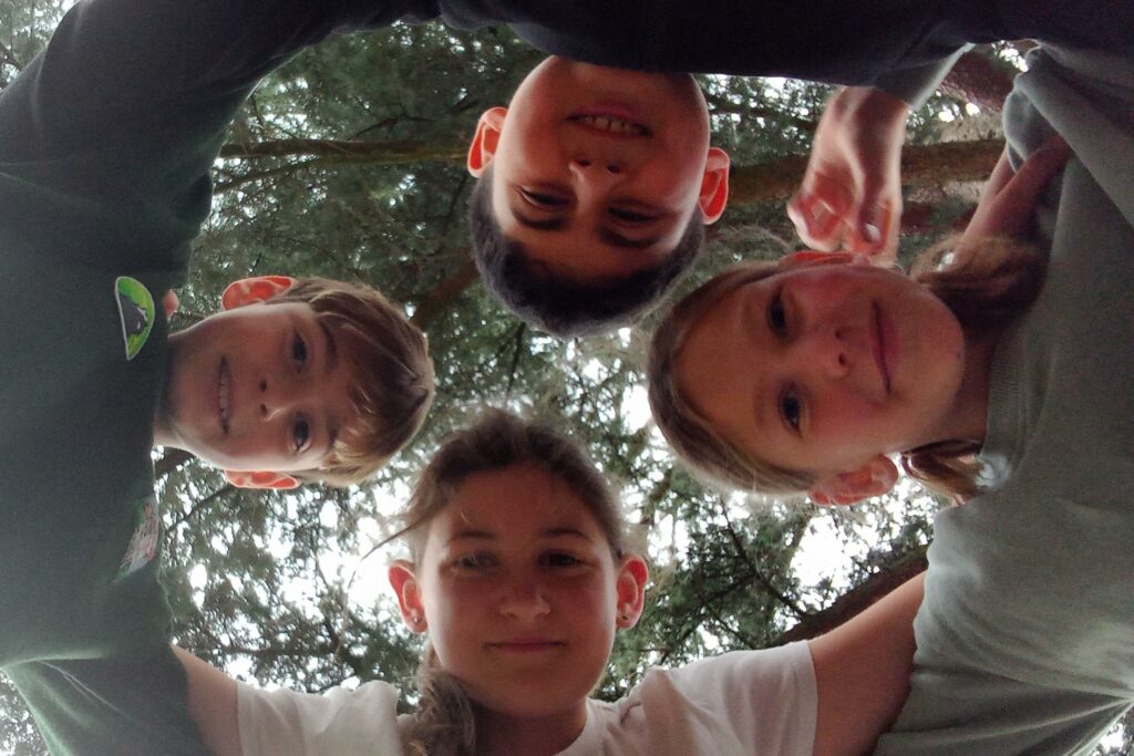 Les classes verticales à Sainte-Thérèse, ça veut dire quoi concrètement ?